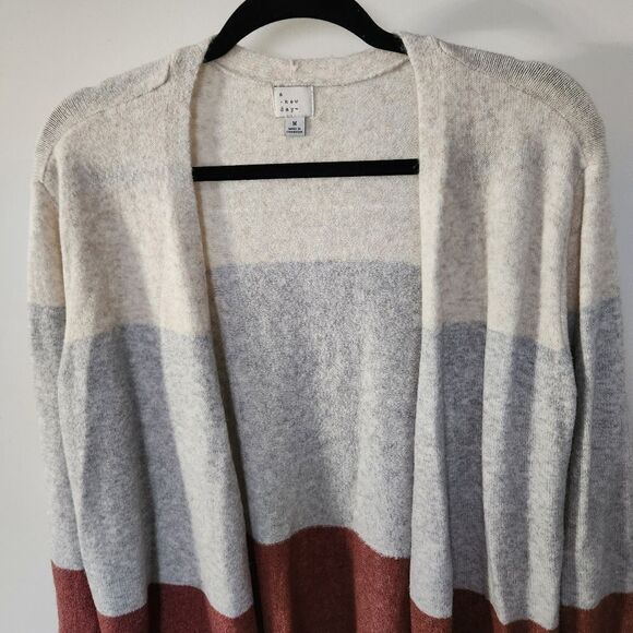 A New Day Womens Long Colorblock Open Front Cardigan Pockets Size Medium - Picture 3 of 6